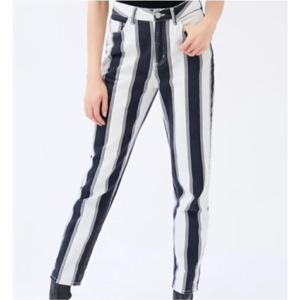 BDG‎ Urban Outfitters BDG Striped Mom Jeans sz W27